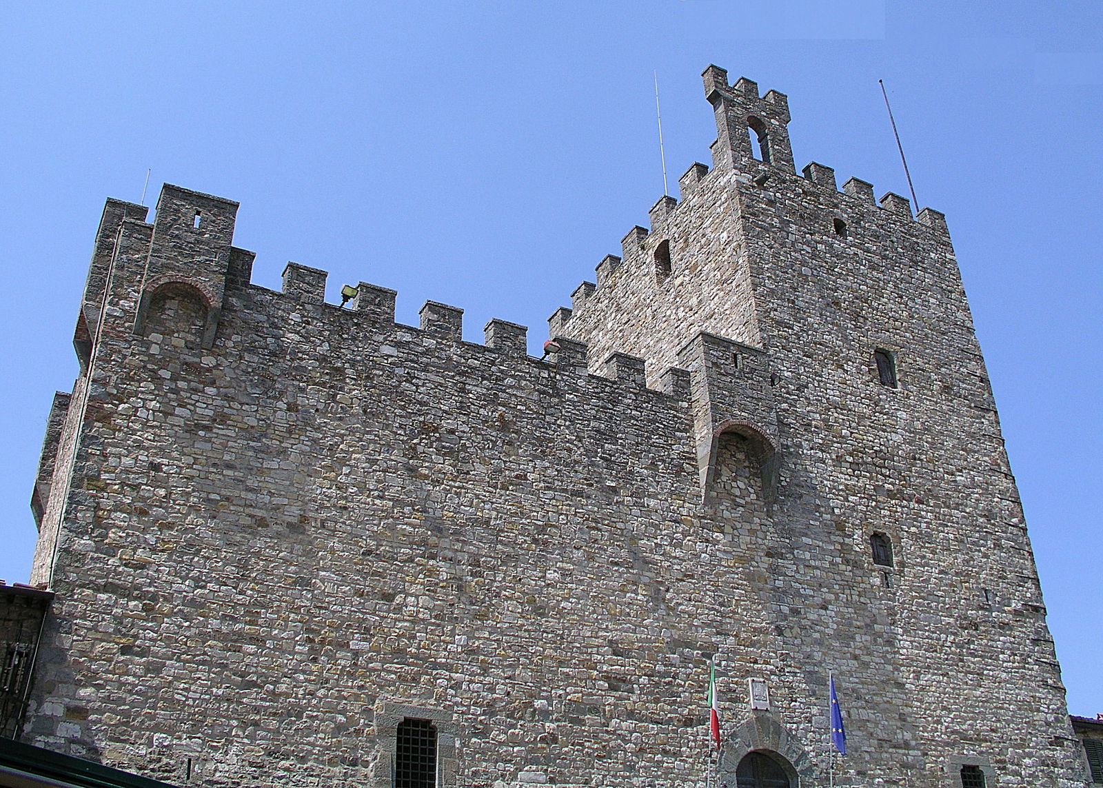 Castles, churches and Etruscan at Castellina  Chianti