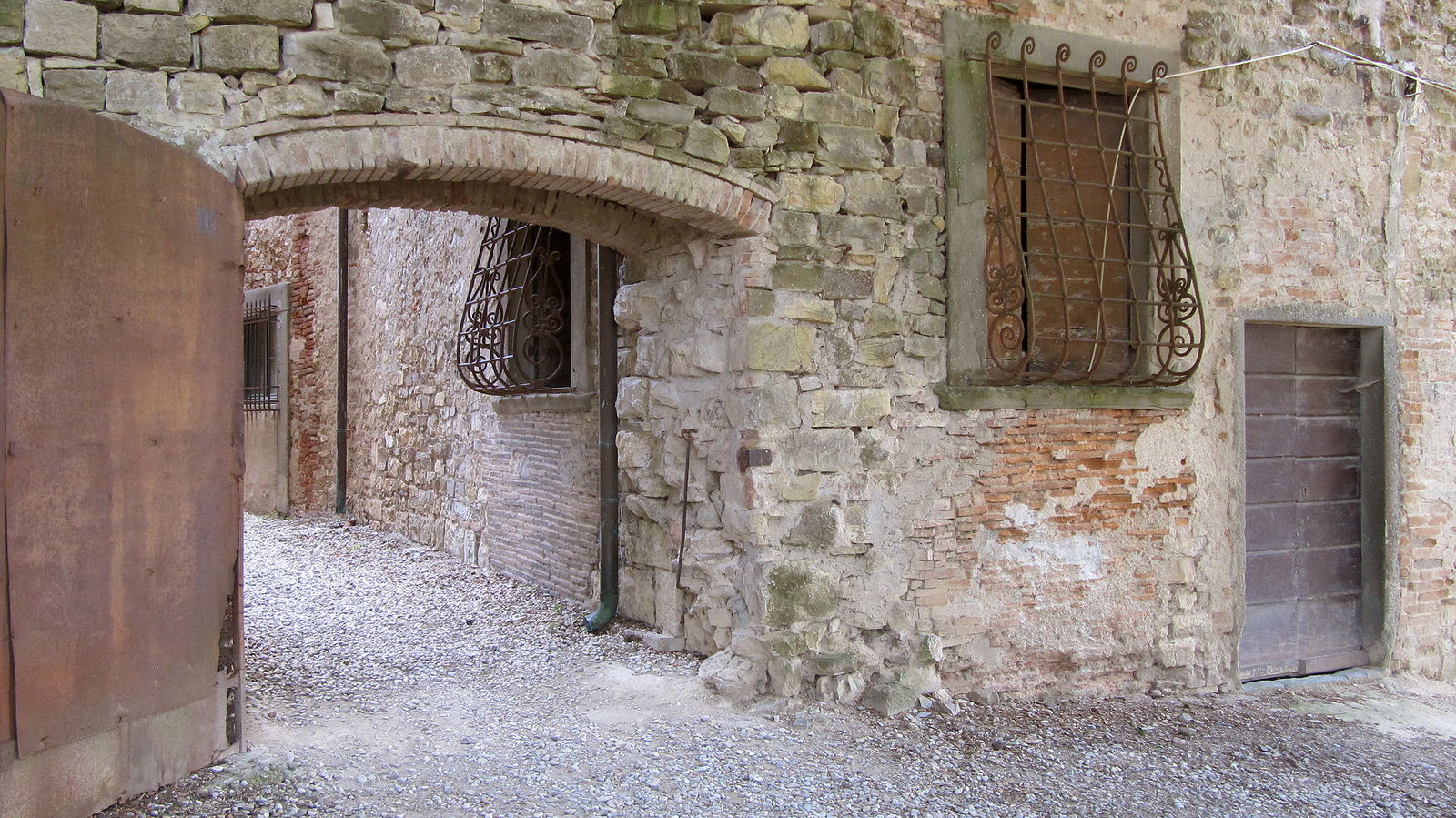 Old town door at Panzano