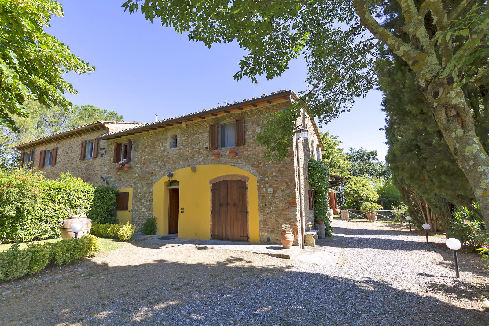 Stone farmhouse at Podere Casanova